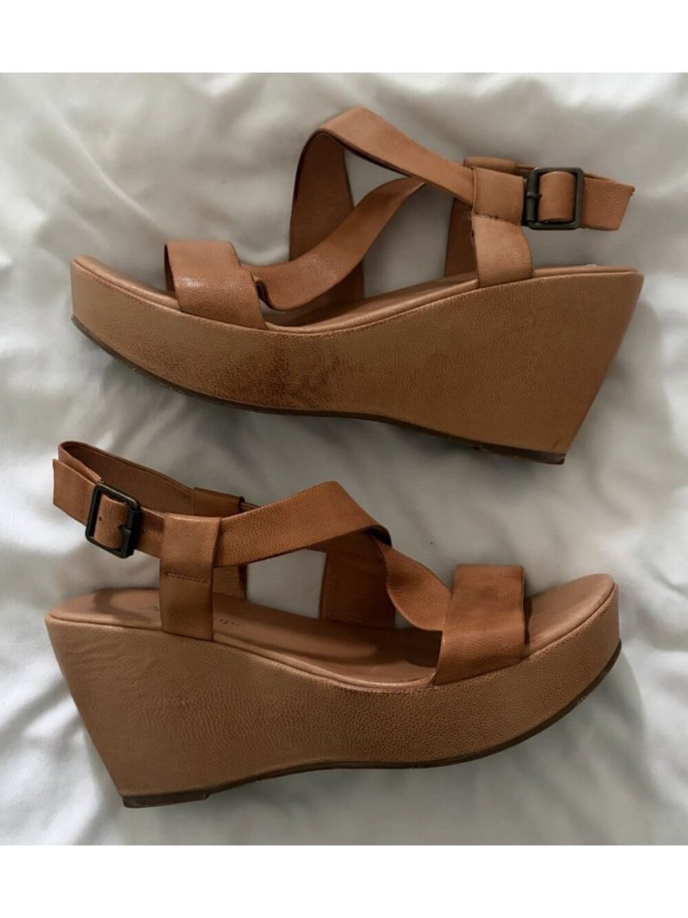 Antelope Women's Tan Leather Platform Sandals Size 40/9